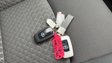 Toyota C-HR 1.8 Hybrid Design 5dr CVT Hybrid Hatchback